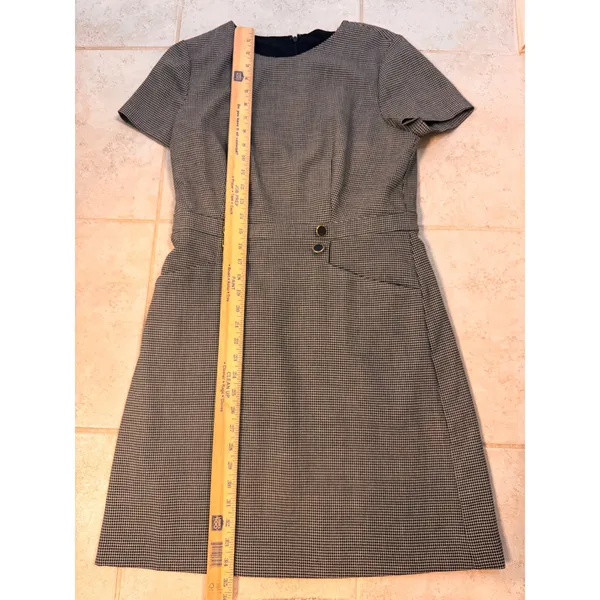 Ann Taylor NWT Houndstooth Sheath Dress Short Sleeve Button Detail Black White 6 - Image 7