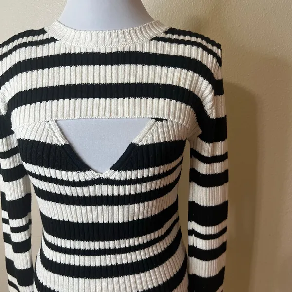 Maeve black and white striped knit tank and sweater shrug set MEDIUM - Image 4