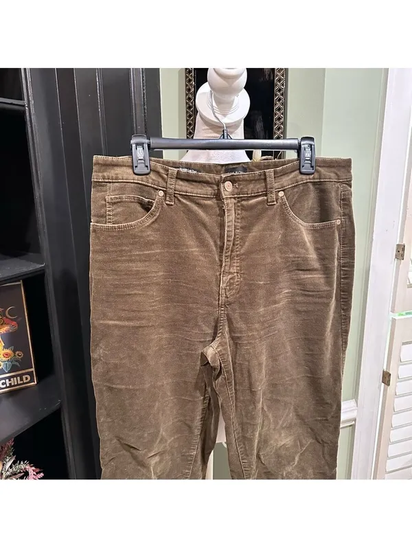 Talbots Olive Green Straight‑Leg Corduroy Jeans – Size 12 - Image 2