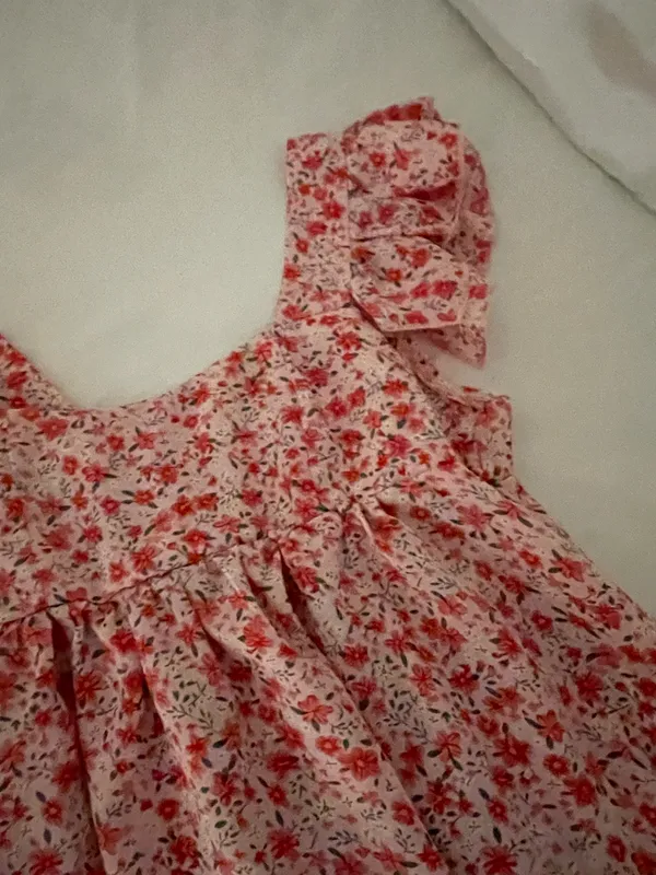 SheIn Flower print flowy half sleeve top - Image 5