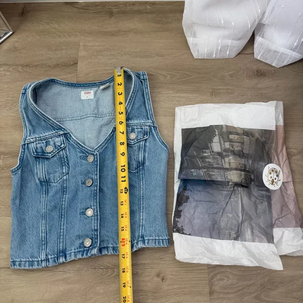 Aritzia Levi's Bella Denim Corset - Image 4