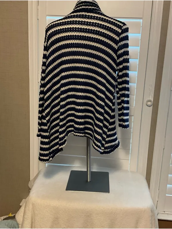 Closet Navy and White Striped Open-Front Cardigan - Image 3