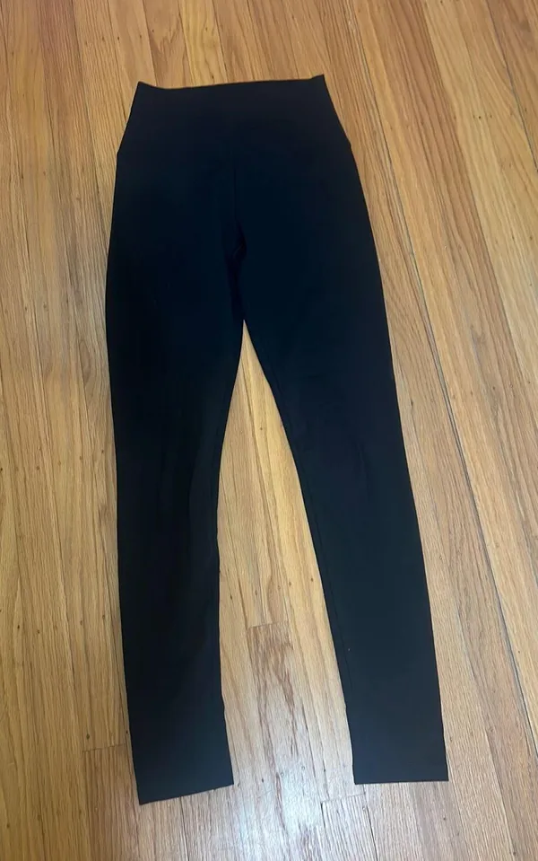 Aerie offline black leggings - Image 2