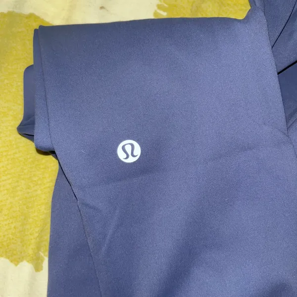 Lululemon Wunder Train 25” Leggings Water Drop Size 6 - Image 2