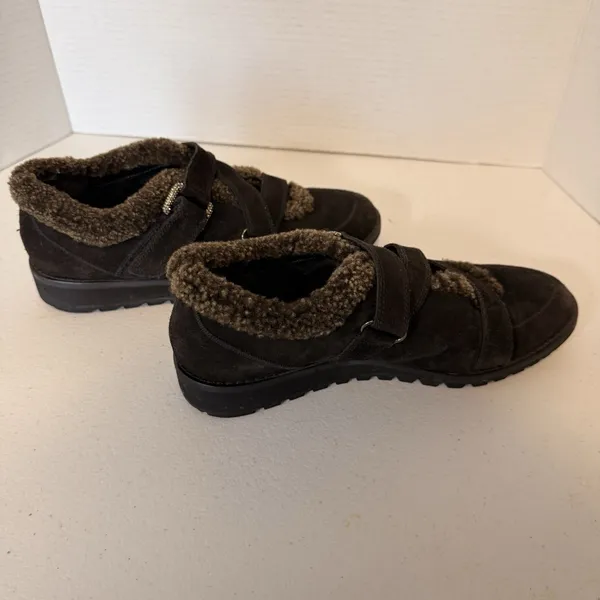 Stuart‎ Weitzman Women 6.5 Warm Booties Sneakers Brown Suede Sherpa Cabincore - Image 11