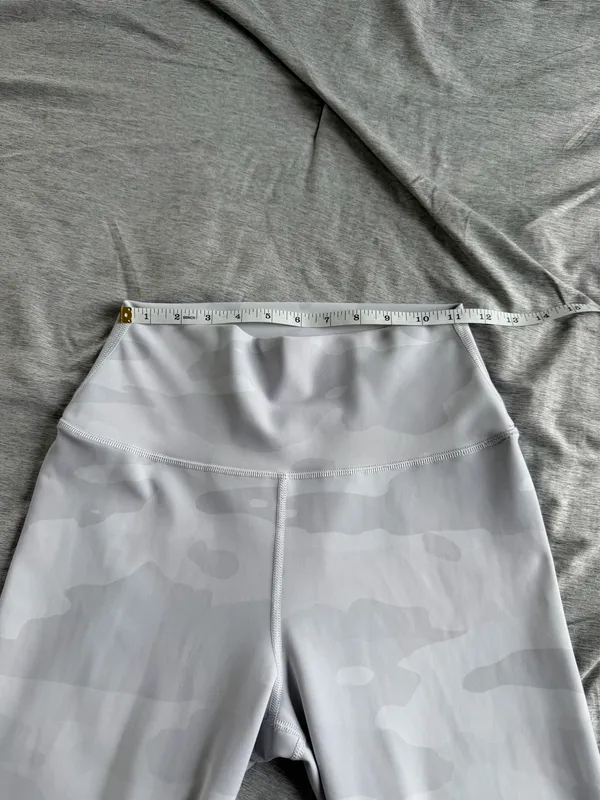 Alo Yoga High Waist Vapor Legging White Grey Camouflage Camo M Workout Yoga - Image 13