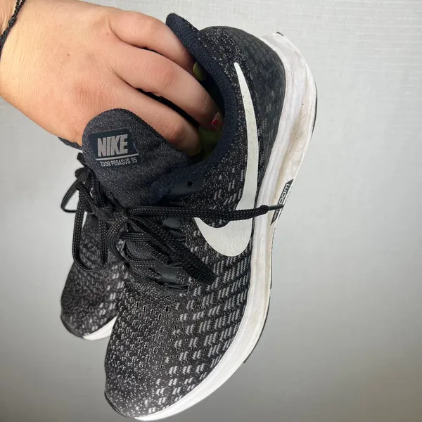 Nike Air Zoom Pegasus 35 Womens 8.5 Black White Running Shoes 942855-001 - Image 3