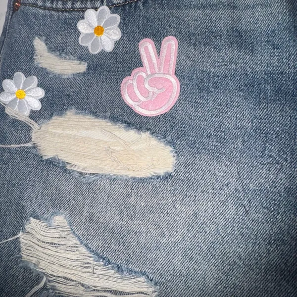 90s midi short Denim Distressed Shorts with Embroidered Patches - Image 4