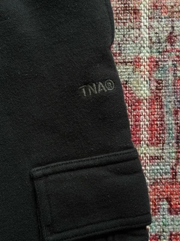 Aritzia TNA Sweatfleece Cozy Fleece Mega Fit Joggers Cargo Black - Image 5