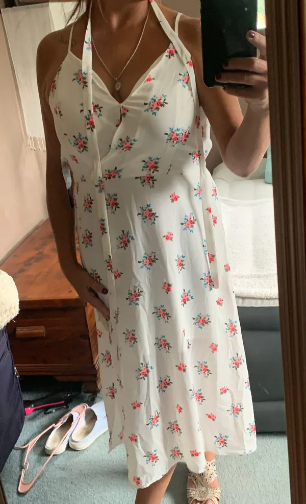 Vibrant Beautiful And White Floral Sundress - Image 2