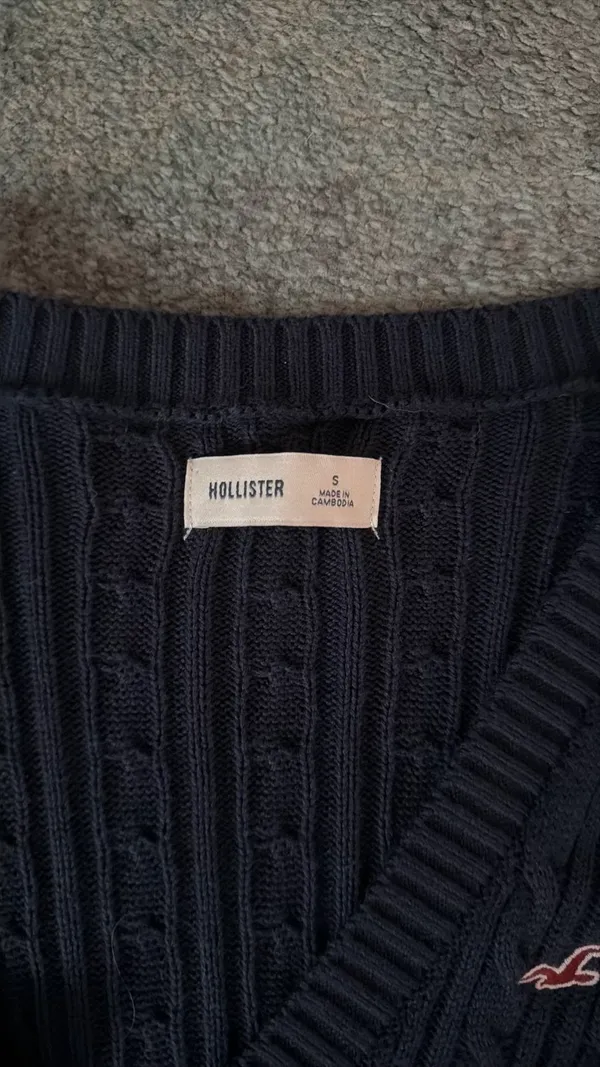 Hollister Navy Blue Small Sweater  - Image 2