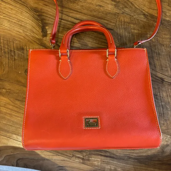 Dooney & Bourke orange red crossbody hand bag - Image 3