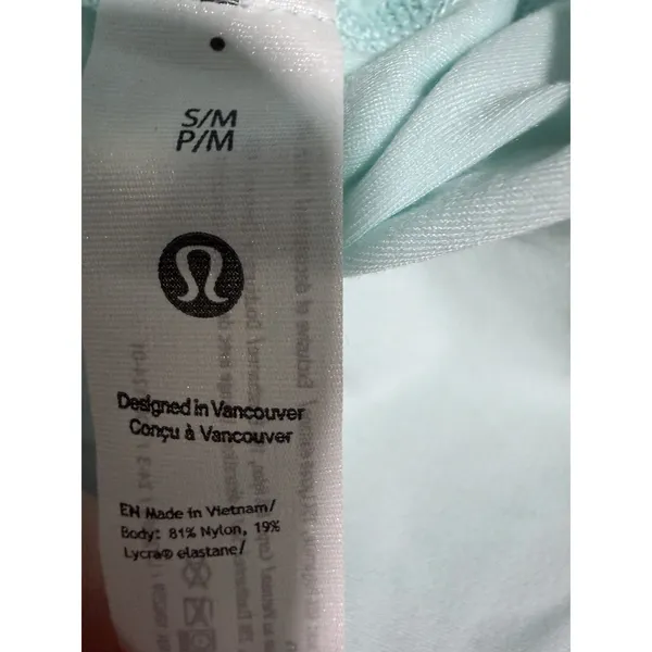 Lululemon Bend This Front-To-Back Longline‎ Bra V Racer Neck Ideal Mint Size S/M - Image 10