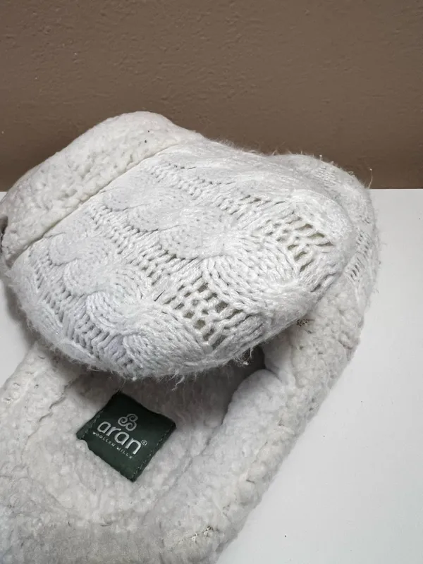 Aran Cream/White Cable Knit Sherpa Slip-On Slippers Size M 7-8 - Image 6