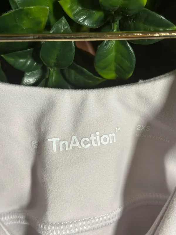 TNAction Aritzia crop top size xxs - Image 5