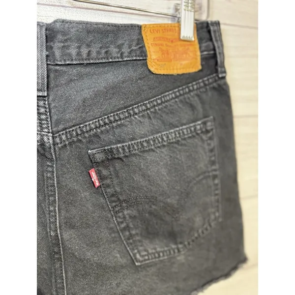 Levi's Shorts Womens W29 501 Button Fly Black Raw Hem Grunge High Rise - Image 9