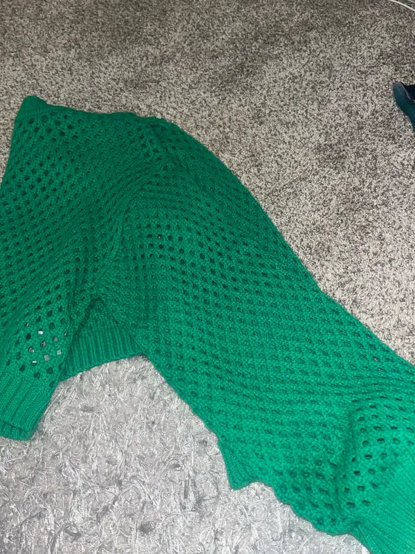 H&M Green sweater coverup  - Image 5