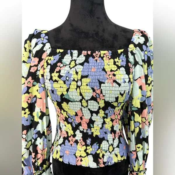 Free People Smocked Floral Puff Sleeve Top‎ XS – Square Neck Black Multicolor - Image 3