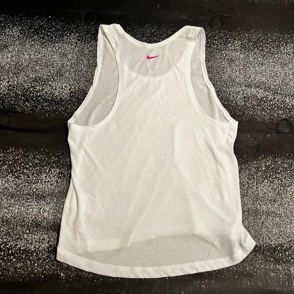 Womens medium Nike Dri Fit Tanktop - Image 2