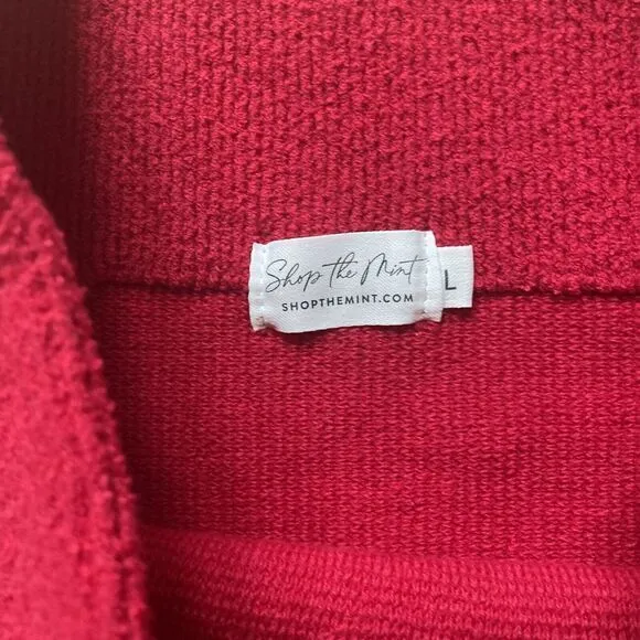SHOP THE MINT Turtle Neck Red Sweater‎ SIZE L oversized Size L - Image 3