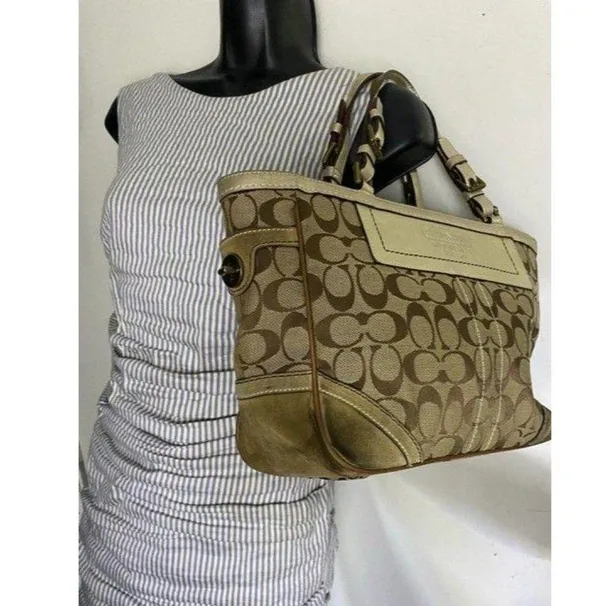 Coach Shoulder Bag Medium Msrp Beige Brown Jacquar - Image 8