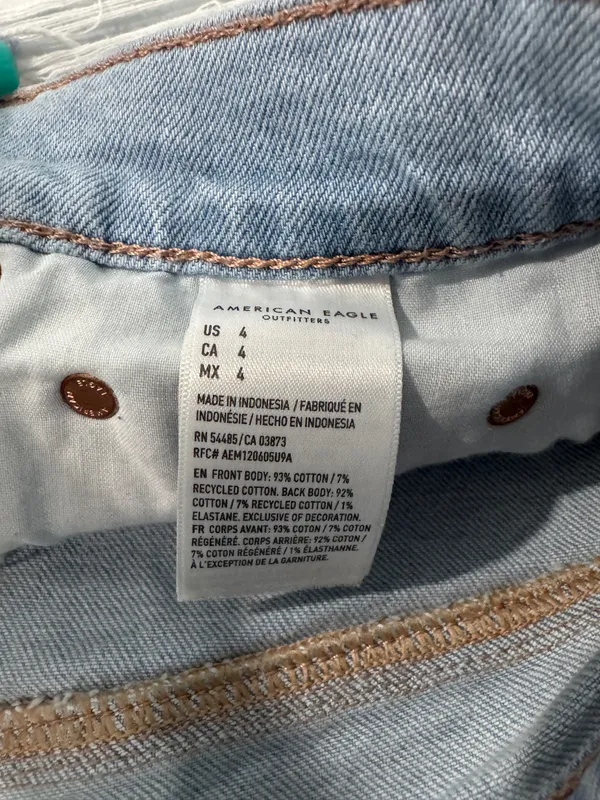 American Eagle Strigid Jean Shorts - Image 5