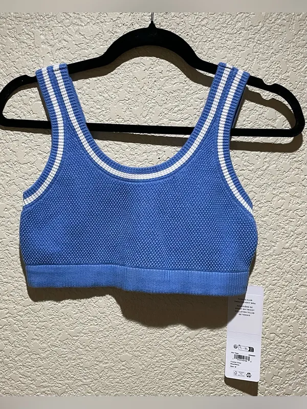 ALO Yoga NWT Tennis Club Sweater Knit Bra Crystal Clear Blue White Size M - Image 5