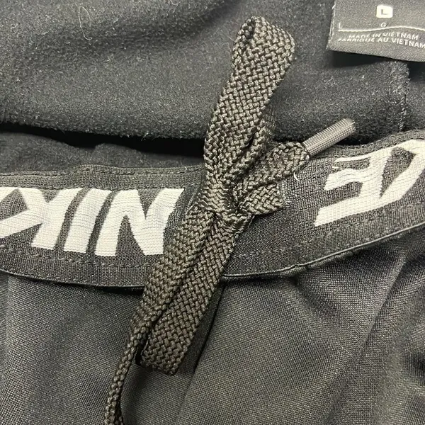 Nike Drifit Black Elastic Waistband w/ Drawstrings Running Warmup Pant- Large - Image 11