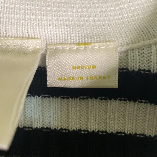 Anthropologie Maeve black & white Striped V Neck sweater size m - Image 7