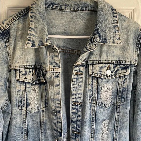 Source Unknown Light Blue Distressed Streetwear Jean Jacket - Image 2