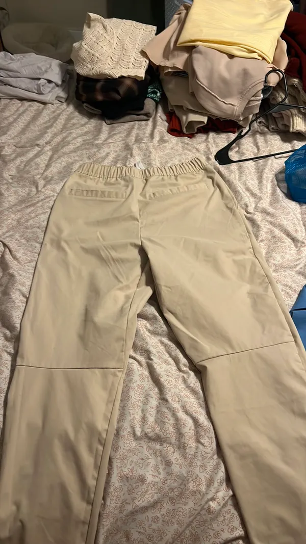 Men’s Nike woven tapered pants - Image 3