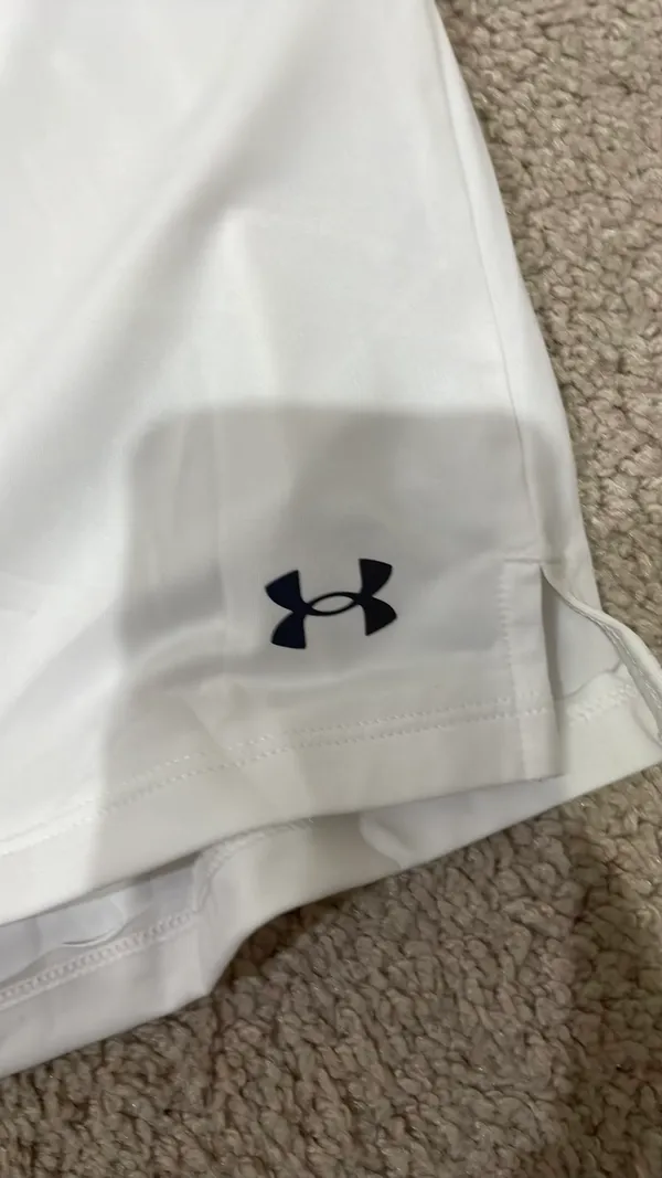 White Under Armour Top Women’s - Image 2