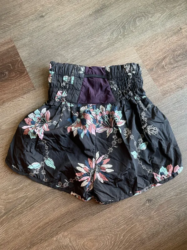 Free People Black Floral Athletic Shorts The Way Home XS - Image 4