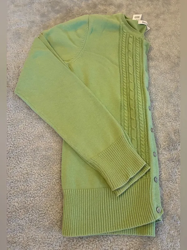 Women’s Liz & Company Spring Green Cable Front Button Cardigan Size Medium - Image 5