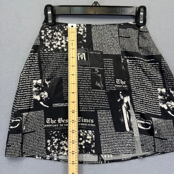 Reformation Black White Silk Newspaper Print Mini‎ Skirt The Best of Times XXS - Image 7