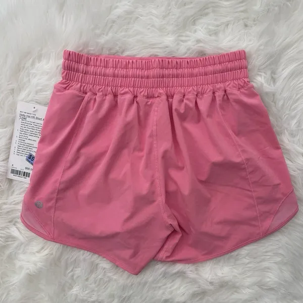 Lululemon Hotty Hot High Rise Lined Shorts 4" Candy Cloud Size 4 - Image 6
