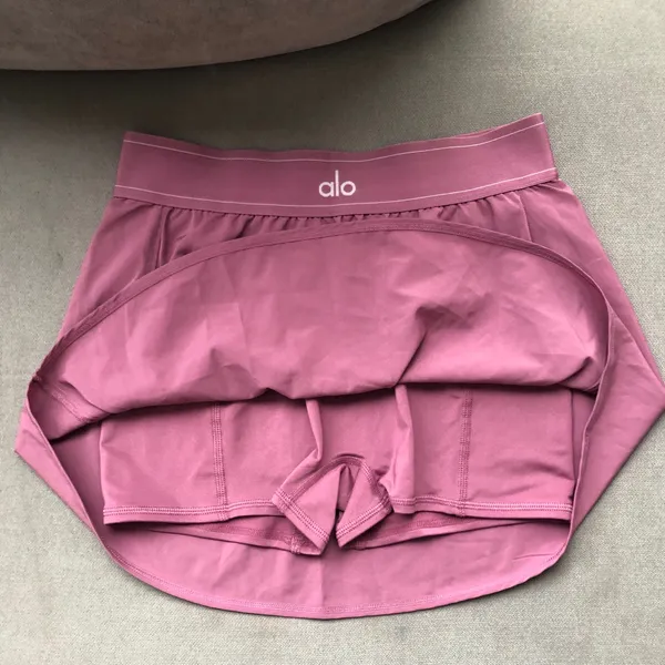 Alo Yoga Match Point Tennis Skirt Soft Mulberry M - Image 4