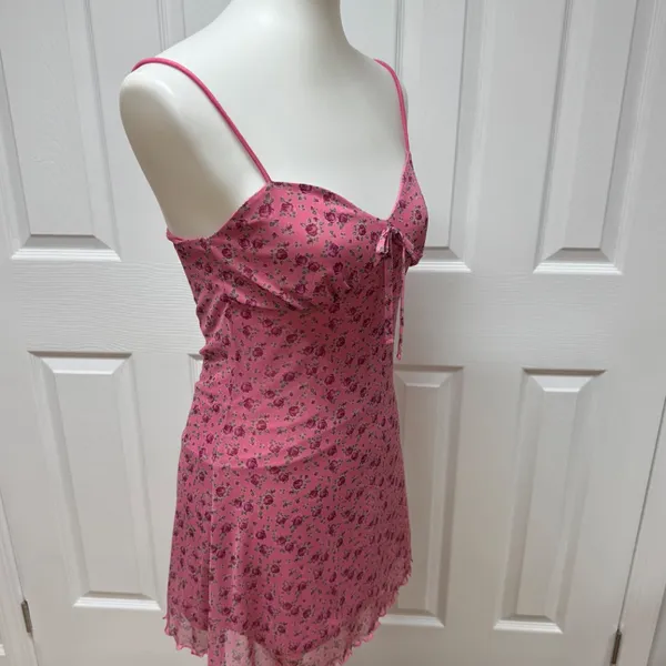 Urban Outfitters Women's Pink Dress - Size S.‎ - Image 2