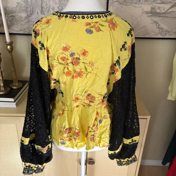FREE PEOPLE Boogie All Night‎ Lace Sleeve Blouse Ballon sleeve lace Sz M NWT - Image 5
