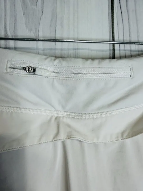Lululemon Play Off The Pleats Skirt White Tennis Skort Pickleball Women's Size 4 - Image 4