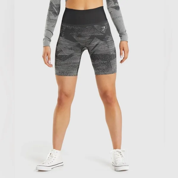 Gymshark Adapt Ombre Seamless Cycling Shorts - Image 2