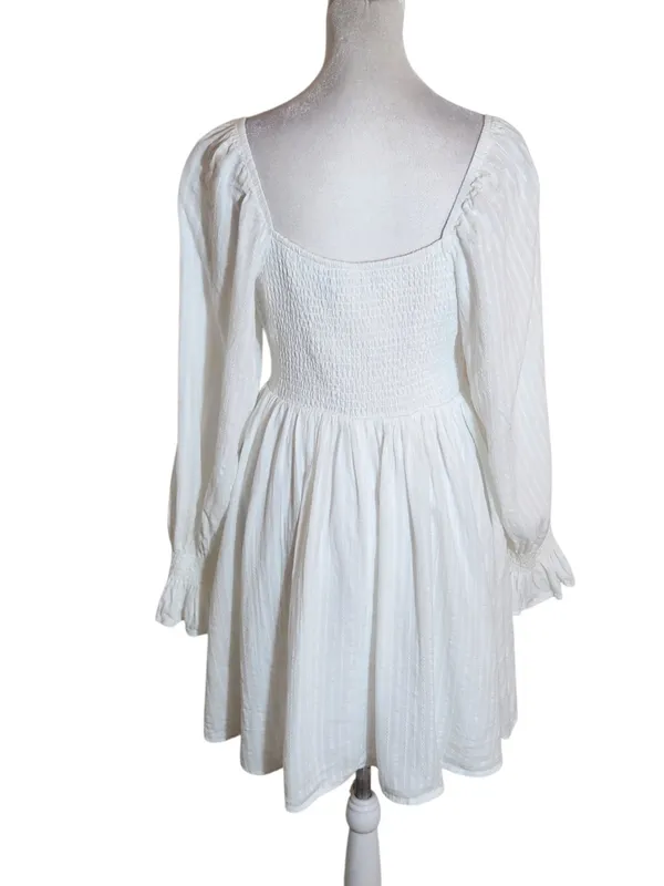 Lulus White Wrap Look Long Sleeve Mini Dress Size Medium - Image 2