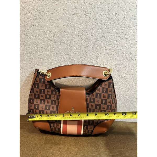 London Fog Collection Brown Monogram Stripe Hobo Shoulder Bag Gold Chain New - Image 3