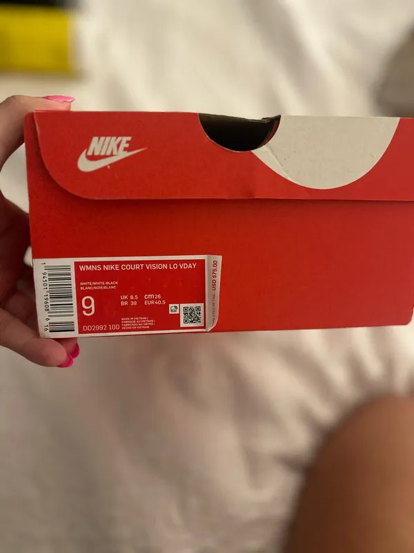 White Nike Court Vision Low Sneakers Women’s 9 - Image 6