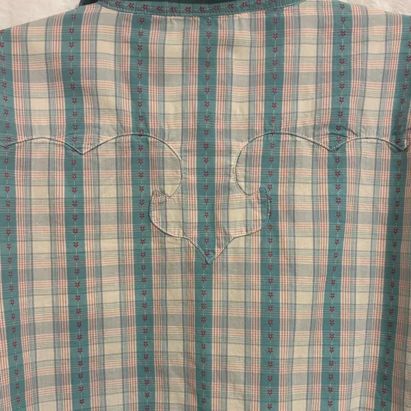 Women’s Wrangler Teal and Cream Plaid Button Down Shirt - Image 6