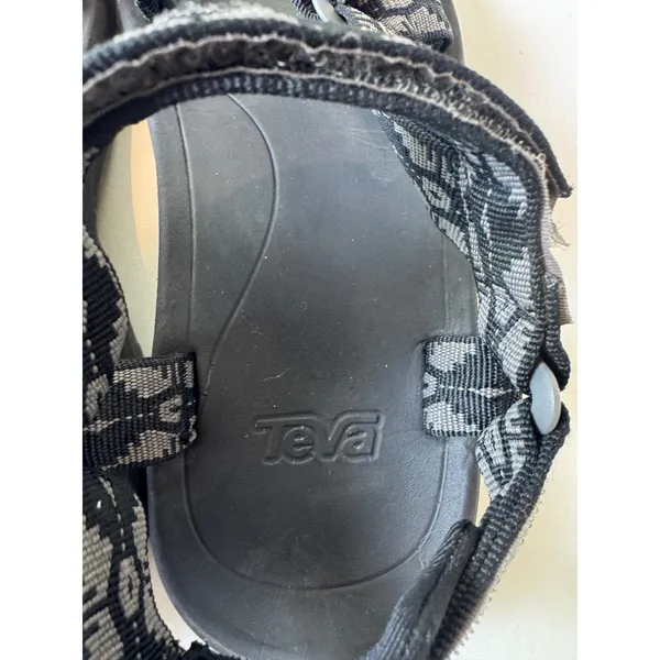 Teva Hurricane XLT2 Sandals Women‎ Size 5 Black Grey Geometric Strappy Gorpcore - Image 4