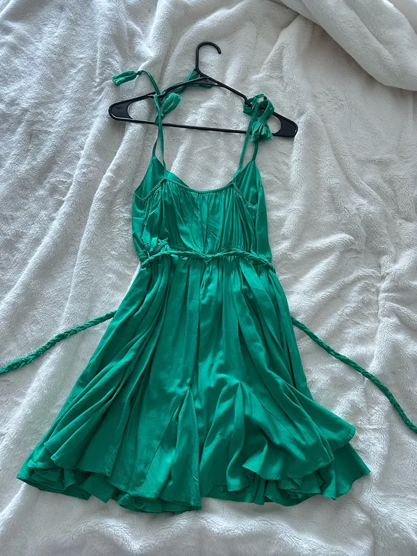 Blu Pepper Dress green - Image 2