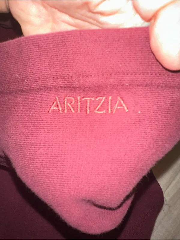 Aritzia Women's Boyfriend Fleece Hoodie & Sweatpants Set size XS - Image 4