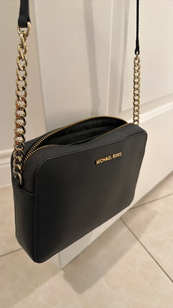 Michael Kors Purse Black Leather Crossbody - Image 3