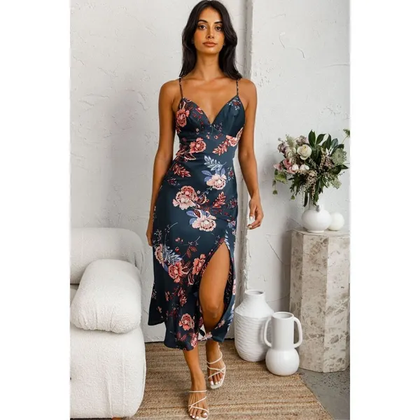 ✨SELFIE LESLIE DOWNTOWN CAMI STRAP FRONT SPLIT MIDI SZ MEDIUM DRESS✨ - Image 4